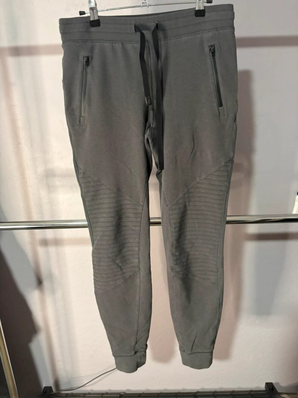 Alo Yoga Urban Moto Sweatpants